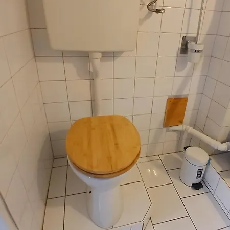 Am Waagenplatz Lägenhet *
